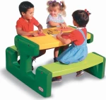 Little Tikes Large Picnic Table - Evergreen