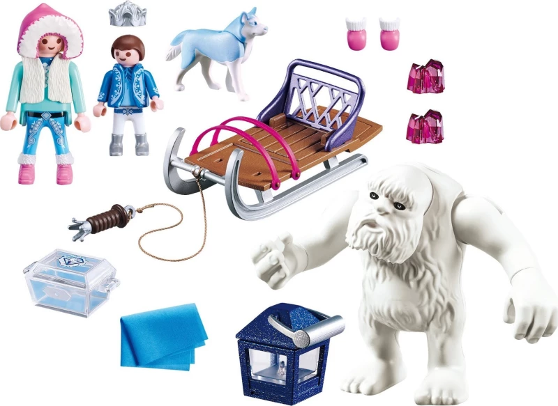 Playmobil Magic: Snow Roll with sledge