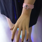 HANDMADE SMALL RING LEATHER WRISTBAND - PINK