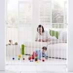 Munchkin Extending Metal Gate