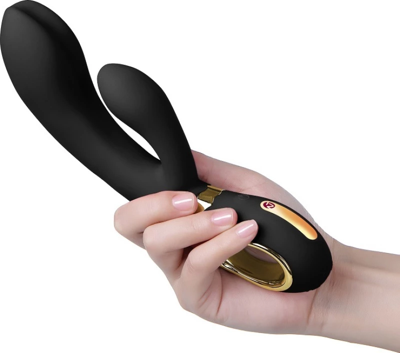 Nomi Tang Wild Rabbit 21cm Black