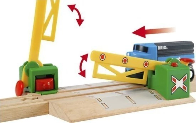 Brio Toys Magnetic Action Crossing
