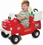 Little Tikes Spray & Rescue Fire Truck