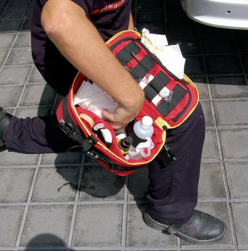 Elite Bags Ιατρικό Τσαντάκι Α' Βοηθειών Kidle's σε Κόκκινο Χρώμα
