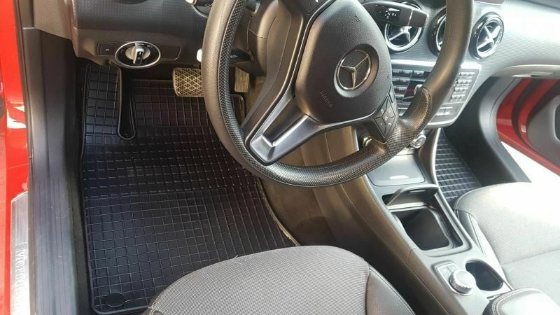 Petex Σετ Πατάκια 4τμχ Λάστιχο Mercedes Benz A / B / CLA / GLA