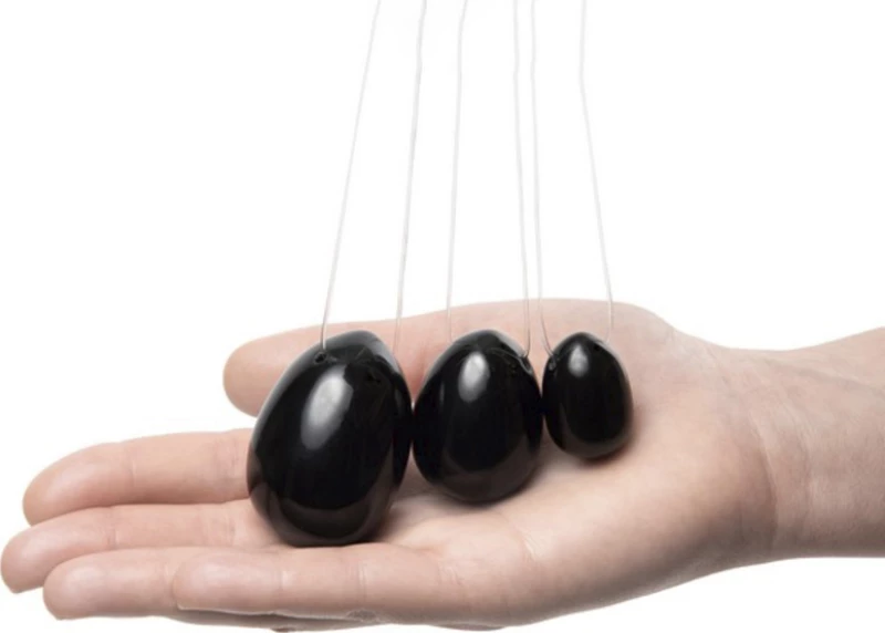 La Gemmes Obsidian Egg Set Black