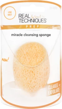 Real Techniques Miracle Cleansing Sponge 1486