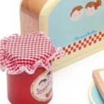 Le Toy Van Toaster Set