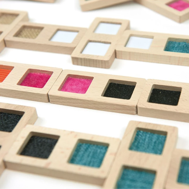 Andreu Toys Domino Textures