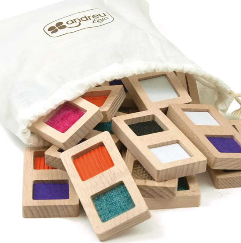 Andreu Toys Domino Textures