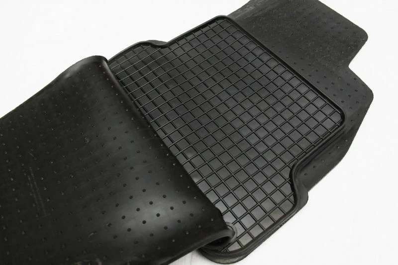 Petex Σετ Πατάκια 4τμχ από Λάστιχο για Seat Exeo / ST 2009-2013