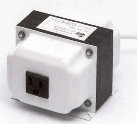 ATR-110-500 ΑΥΤΟΜΕΤΑΣΧΗΜΑΤΙΣΤΗΣ 220V/110V AC 500VA