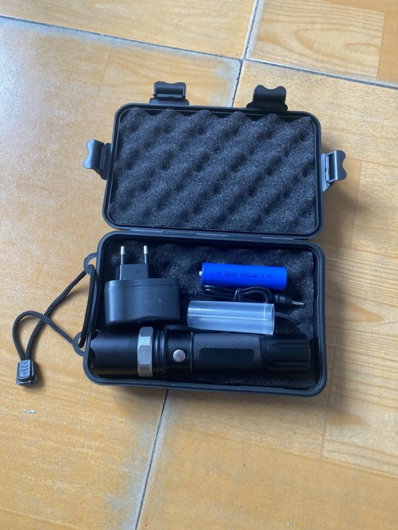 Naxius Φακός Επαναφορτιζόμενος 5W Black Naxius