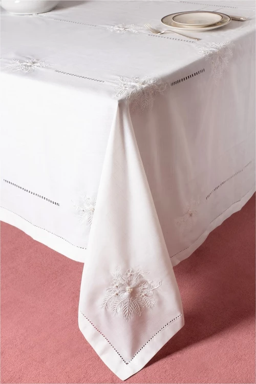 Silk Fashion Τραπεζομάντηλο Σετ 9τμχ 160x220 4006 Λευκό