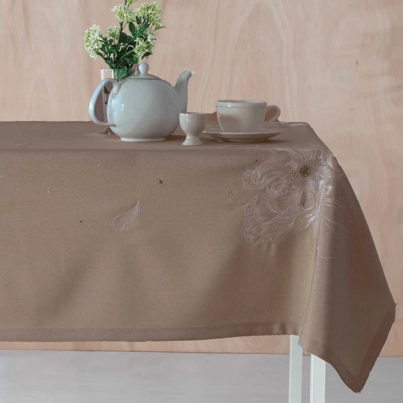 Makis Tselios Home Τραπεζομάντηλο 140x180 Scarlet