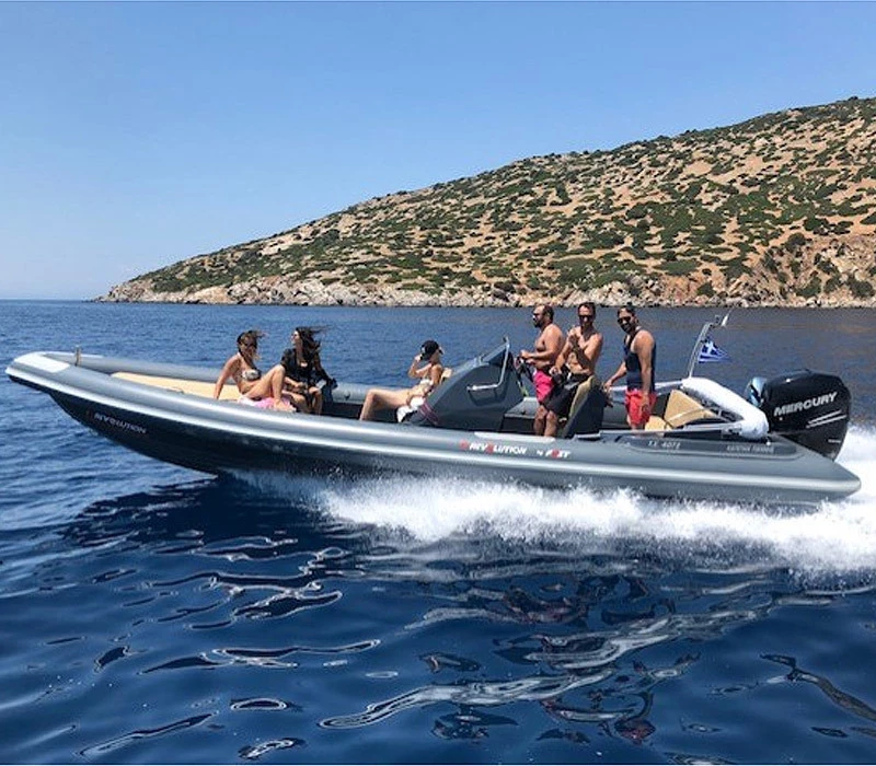 Μονοήμερο για μπάνιο με σκάφος & skipper για 2 έως 7 άτομα!
