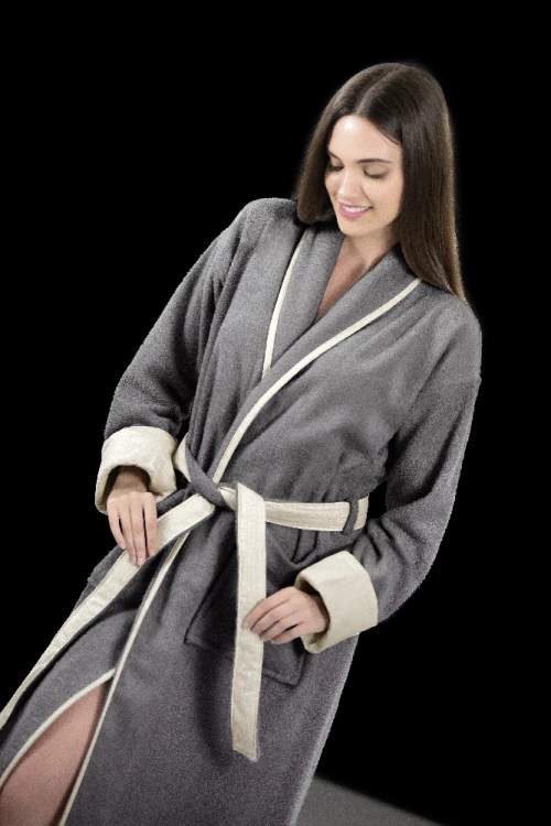 Guy Laroche Molly Almond