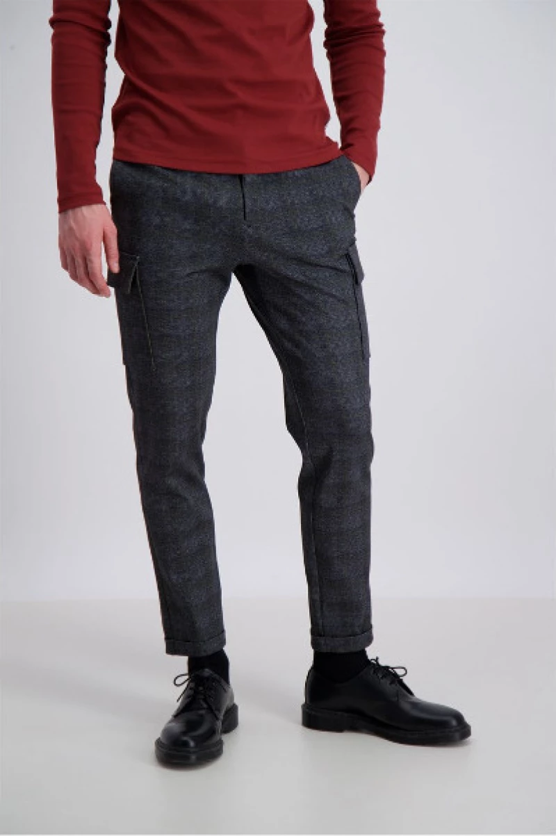 Lindbergh Knitted Checked Cargo Pants
