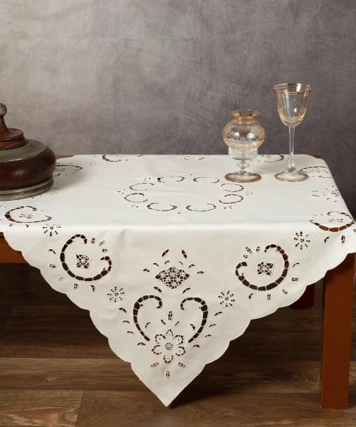 Silk Fashion Τραπεζομάντηλο 90x90 3000-1