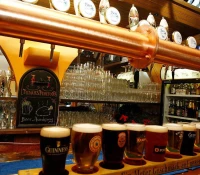 Μπυροκατάνυξη & γεύμα για έως 8 άτομα! Beer Academy Νo 18