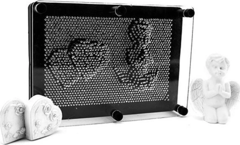 3D Metal Pin Art