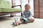 Plan Toys Αγωνιστικό Αυτοκίνητο με Λαγουδάκι